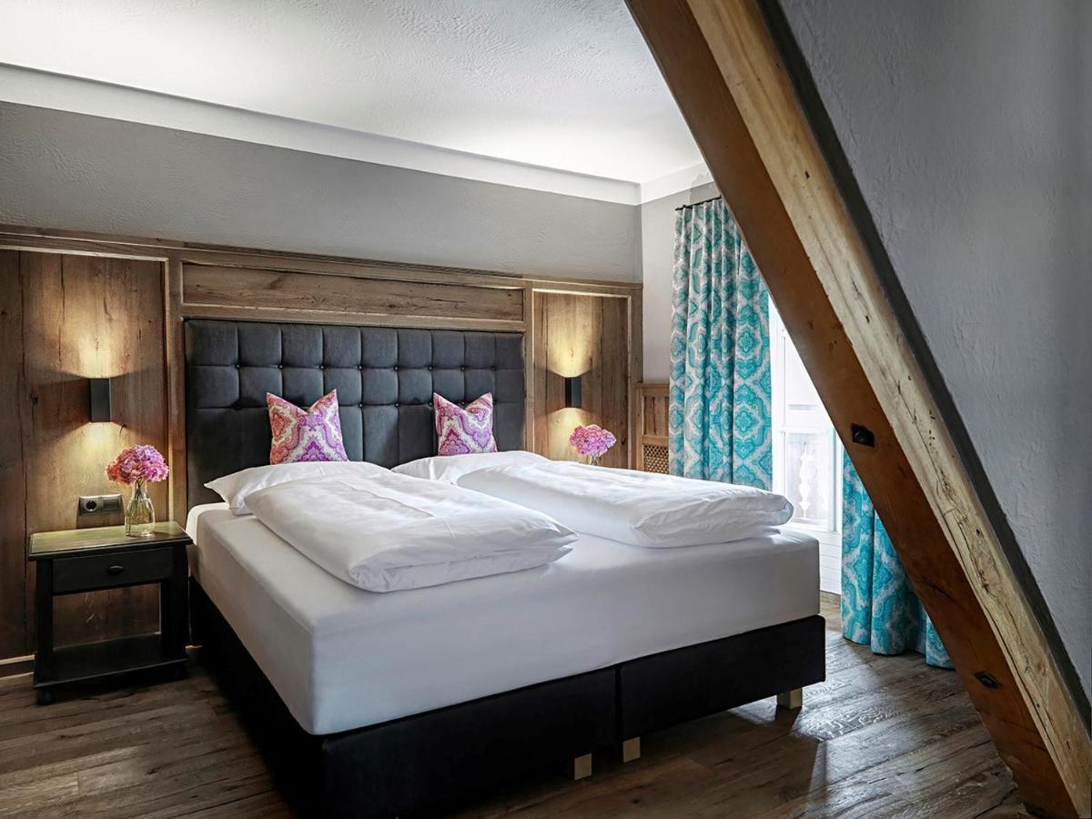 Landgasthof Hotel Linde シュトゥンム エクステリア 写真