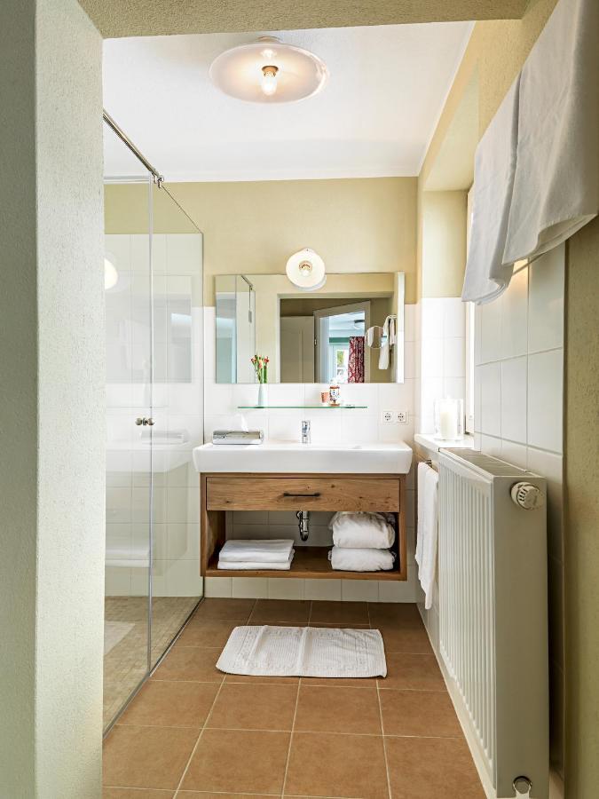 Landgasthof Hotel Linde シュトゥンム エクステリア 写真