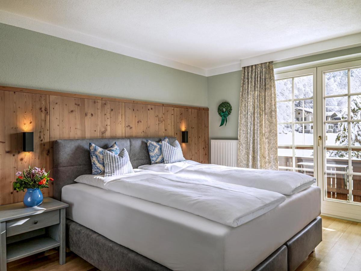 Landgasthof Hotel Linde シュトゥンム エクステリア 写真