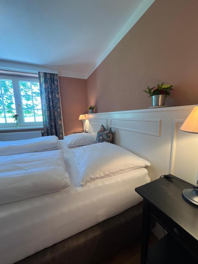 Landgasthof Hotel Linde シュトゥンム エクステリア 写真