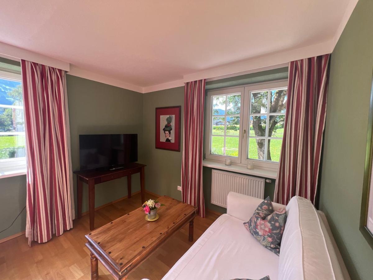 Landgasthof Hotel Linde シュトゥンム エクステリア 写真